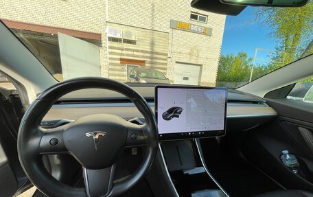 Tesla Model 3 I, 2018 год, 3 000 000 рублей, 14 фотография