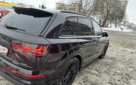 Audi Q7, 2017 год, 6 000 000 рублей, 25 фотография