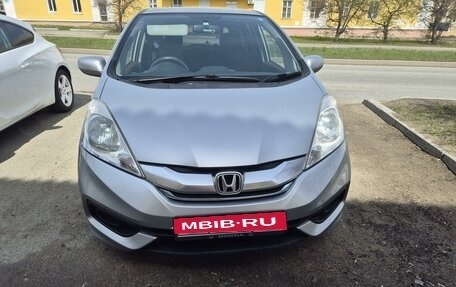 Honda Fit Shuttle I рестайлинг, 2014 год, 1 200 000 рублей, 1 фотография