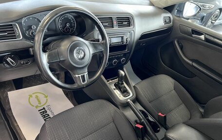 Volkswagen Jetta VI, 2012 год, 1 195 000 рублей, 8 фотография
