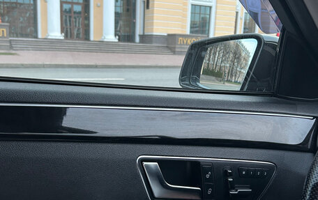 Mercedes-Benz E-Класс, 2012 год, 1 980 000 рублей, 9 фотография