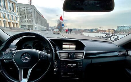 Mercedes-Benz E-Класс, 2012 год, 1 980 000 рублей, 10 фотография