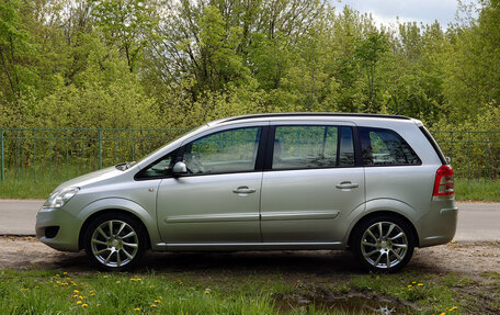 Opel Zafira B, 2008 год, 1 250 000 рублей, 5 фотография