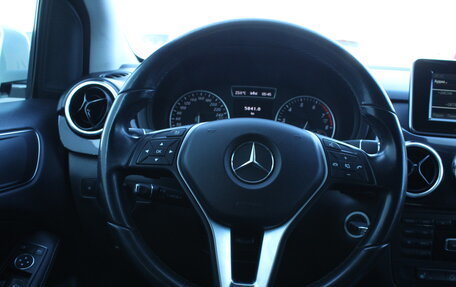Mercedes-Benz B-Класс, 2013 год, 1 420 000 рублей, 13 фотография