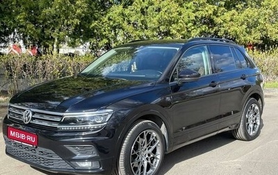 Volkswagen Tiguan II, 2019 год, 2 435 000 рублей, 1 фотография