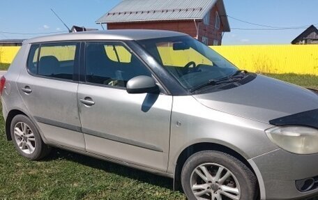 Skoda Fabia II, 2009 год, 290 000 рублей, 2 фотография