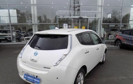 Nissan Leaf I, 2013 год, 720 000 рублей, 7 фотография