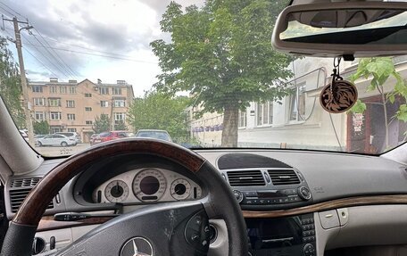 Mercedes-Benz E-Класс, 2002 год, 600 000 рублей, 6 фотография