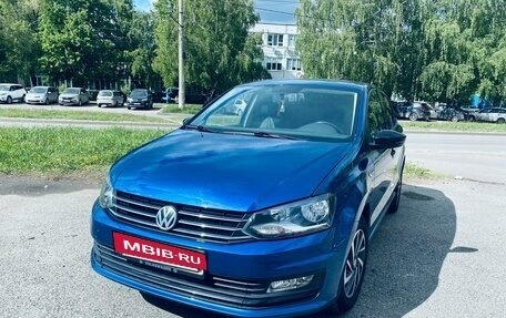 Volkswagen Polo VI (EU Market), 2017 год, 1 280 000 рублей, 2 фотография