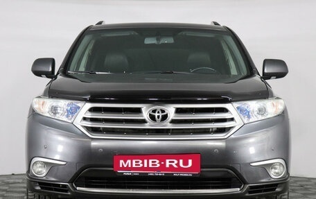 Toyota Highlander III, 2011 год, 2 450 000 рублей, 2 фотография