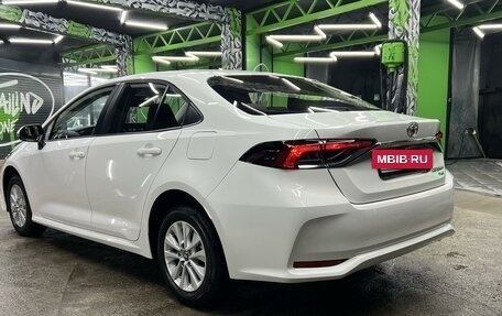Toyota Corolla, 2022 год, 2 400 000 рублей, 5 фотография
