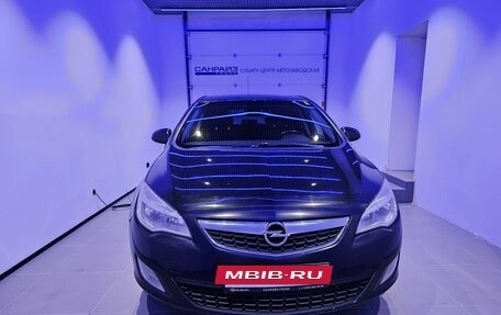 Opel Astra J, 2011 год, 719 000 рублей, 2 фотография