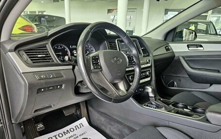 Hyundai Sonata VII, 2017 год, 1 975 000 рублей, 12 фотография