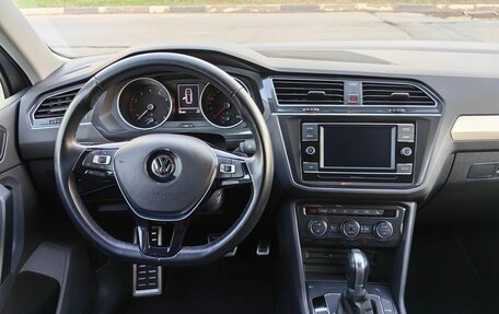 Volkswagen Tiguan II, 2018 год, 2 450 000 рублей, 9 фотография