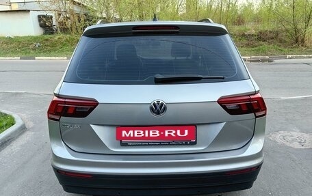 Volkswagen Tiguan II, 2018 год, 2 450 000 рублей, 5 фотография