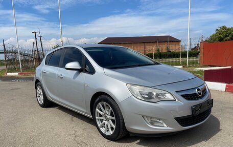 Opel Astra J, 2010 год, 870 000 рублей, 7 фотография