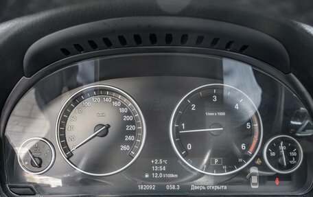 BMW 5 серия, 2012 год, 2 100 000 рублей, 11 фотография