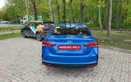 Hyundai Solaris II рестайлинг, 2021 год, 1 750 000 рублей, 4 фотография