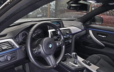 BMW 4 серия, 2018 год, 3 200 000 рублей, 11 фотография