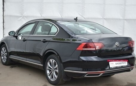 Volkswagen Passat B8 рестайлинг, 2021 год, 3 133 000 рублей, 7 фотография