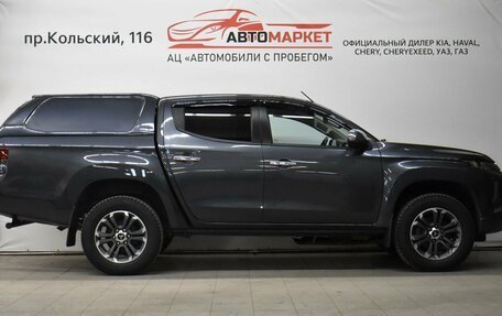 Mitsubishi L200 IV рестайлинг, 2021 год, 2 599 000 рублей, 4 фотография