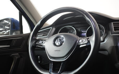 Volkswagen Tiguan II, 2018 год, 2 319 000 рублей, 19 фотография