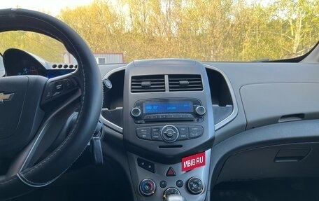Chevrolet Aveo III, 2013 год, 855 000 рублей, 10 фотография