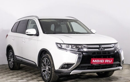 Mitsubishi Outlander III рестайлинг 3, 2017 год, 1 829 789 рублей, 3 фотография