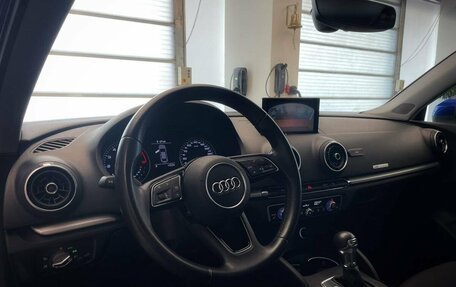 Audi A3, 2017 год, 2 250 000 рублей, 10 фотография
