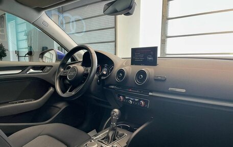Audi A3, 2017 год, 2 250 000 рублей, 9 фотография