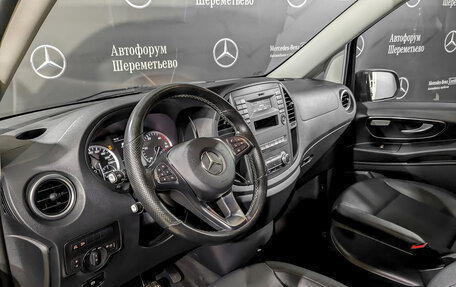 Mercedes-Benz Vito, 2019 год, 4 800 000 рублей, 2 фотография