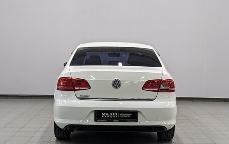 Volkswagen Passat B7, 2013 год, 1 099 000 рублей, 8 фотография