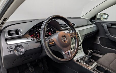 Volkswagen Passat B7, 2013 год, 1 099 000 рублей, 16 фотография