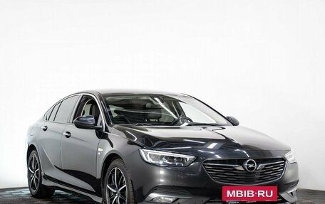 Opel Insignia II рестайлинг, 2017 год, 1 895 000 рублей, 3 фотография