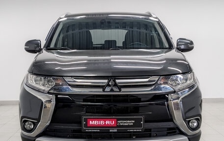 Mitsubishi Outlander III рестайлинг 3, 2018 год, 2 550 000 рублей, 13 фотография