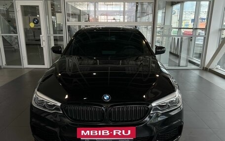 BMW 5 серия, 2018 год, 4 700 000 рублей, 2 фотография