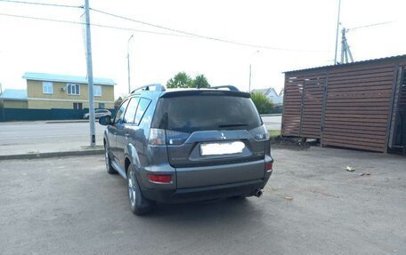 Mitsubishi Outlander III рестайлинг 3, 2011 год, 1 350 000 рублей, 4 фотография