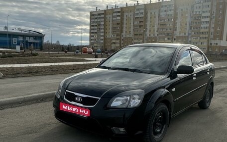 KIA Rio II, 2010 год, 780 000 рублей, 1 фотография