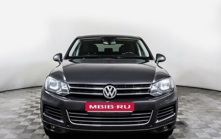 Volkswagen Touareg III, 2011 год, 2 279 000 рублей, 2 фотография