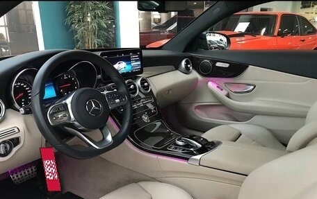 Mercedes-Benz C-Класс, 2019 год, 3 899 999 рублей, 8 фотография