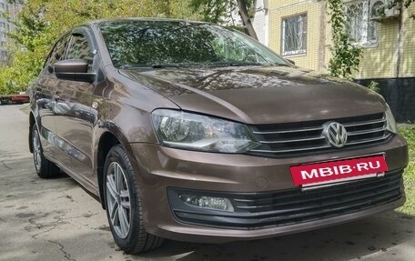 Volkswagen Polo VI (EU Market), 2016 год, 1 320 000 рублей, 2 фотография