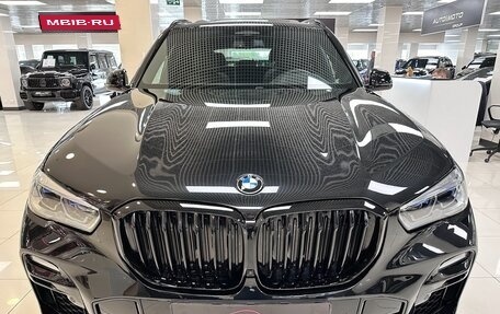 BMW X5, 2021 год, 8 999 000 рублей, 2 фотография