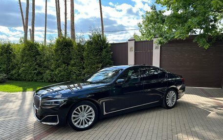 BMW 7 серия, 2020 год, 6 950 000 рублей, 2 фотография