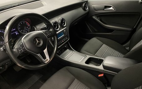 Mercedes-Benz A-Класс, 2014 год, 1 370 000 рублей, 11 фотография