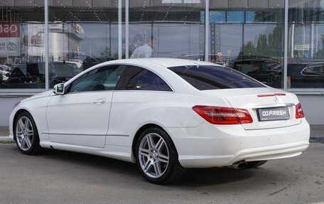 Mercedes-Benz E-Класс, 2012 год, 1 599 000 рублей, 2 фотография
