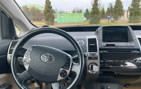 Toyota Prius, 2007 год, 890 000 рублей, 9 фотография