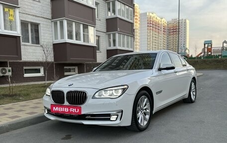 BMW 7 серия, 2012 год, 2 450 000 рублей, 3 фотография