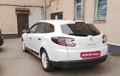 Renault Megane III, 2010 год, 450 000 рублей, 4 фотография