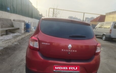 Renault Sandero II рестайлинг, 2014 год, 789 000 рублей, 2 фотография