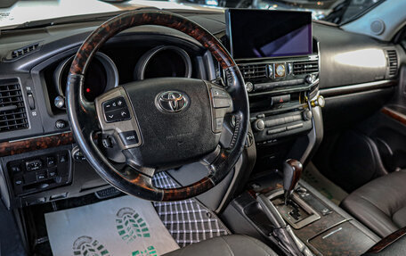 Toyota Land Cruiser 200, 2010 год, 3 399 000 рублей, 9 фотография